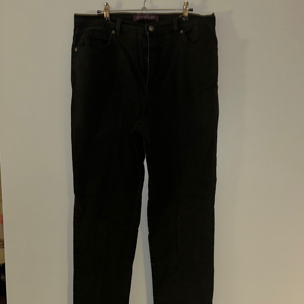 Gloria Vanderbilt Black Track Pants with Textured Fabric